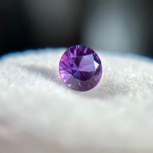 💜 0.71 CT Natural PURPLE SAPPHIRE Vivid Royal Hue Eye-Clean Gemstone